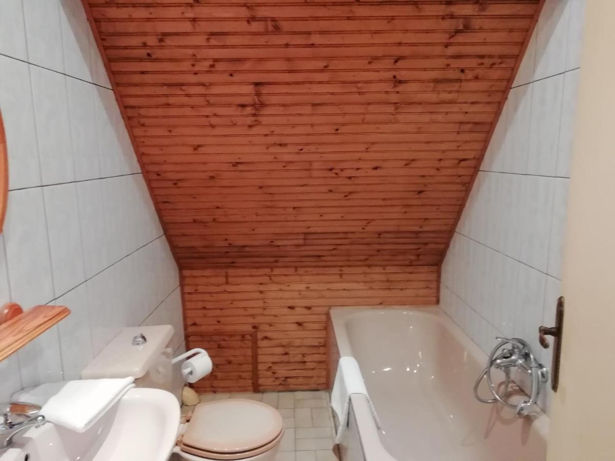 Beautiful Holiday Home With Pool Канів Екстер'єр фото